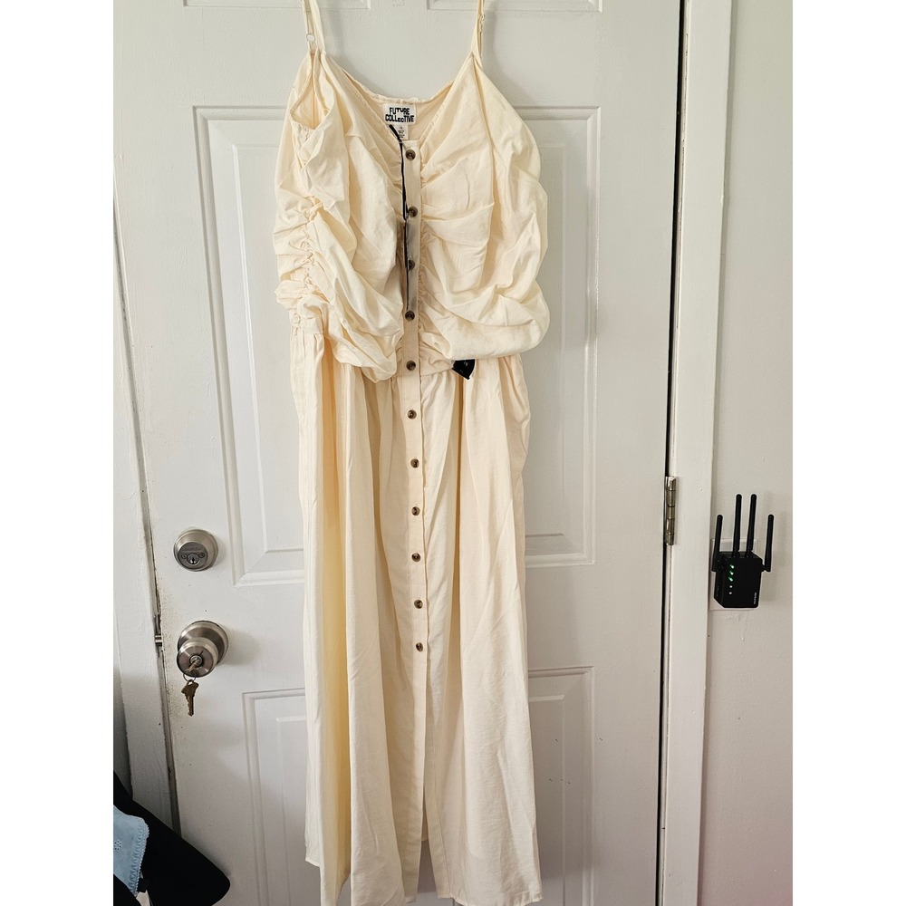 Future Collective Maxi Dress Women 1Xโ Cream NEW Ruched Button Front Sleeveless